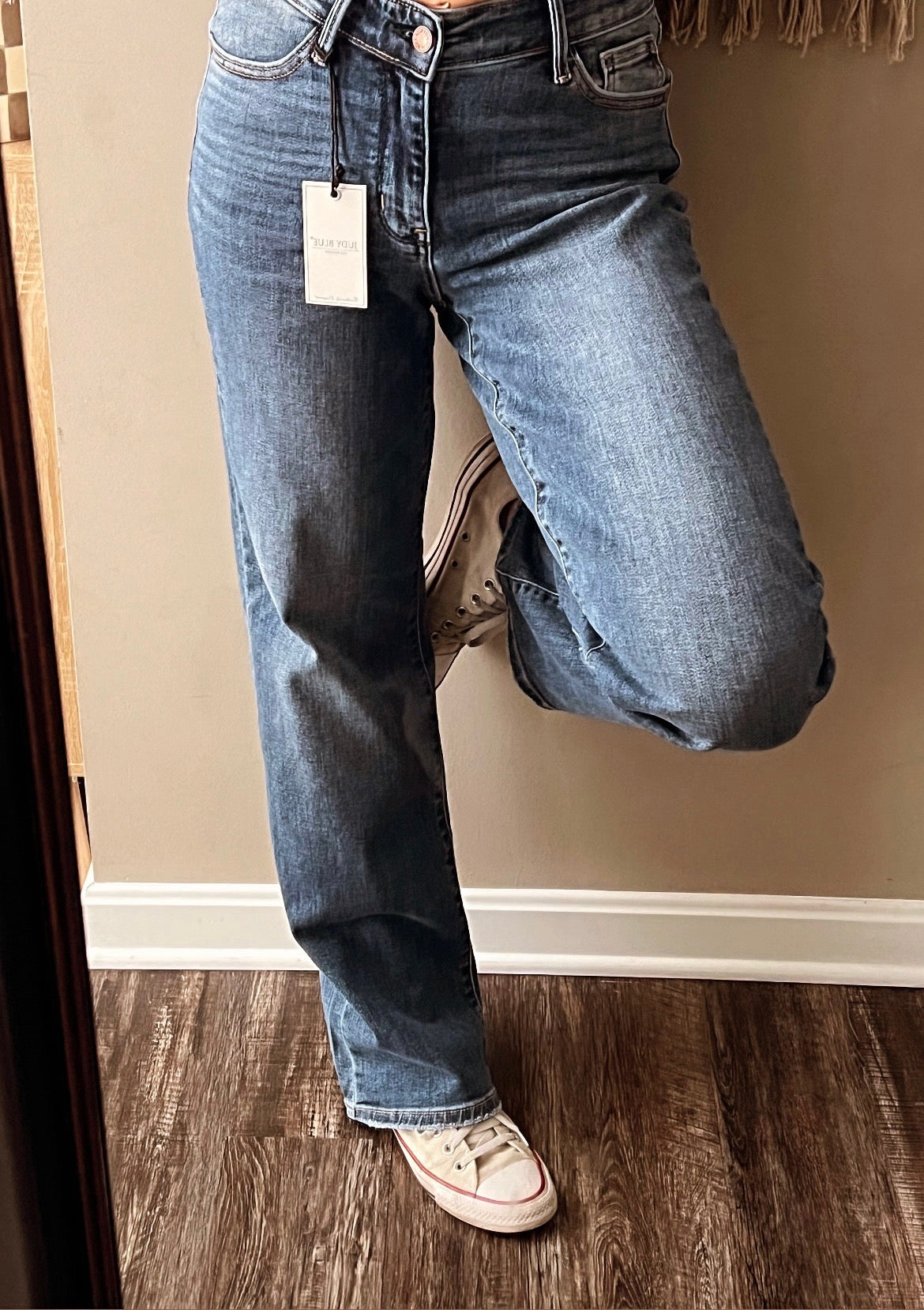 Judy Blue High Waisted V-Front Vintage Jeans