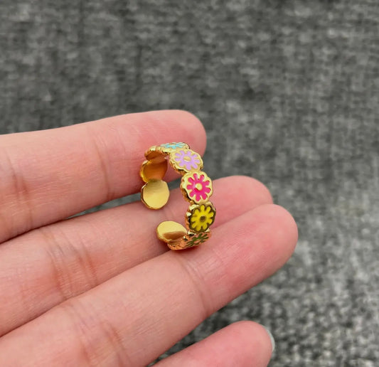 Colored Daisy Ring